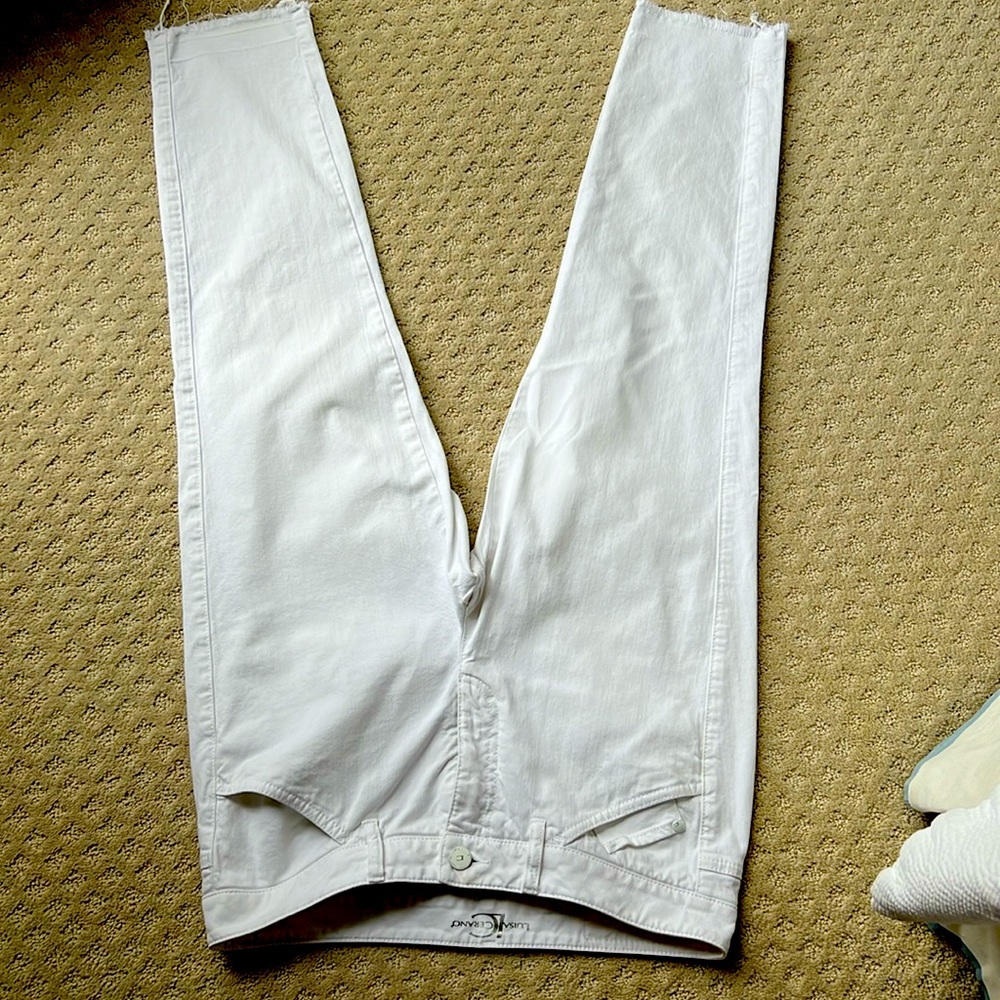 Luisa Cerano white denim jeans perfect condition. Size 10.